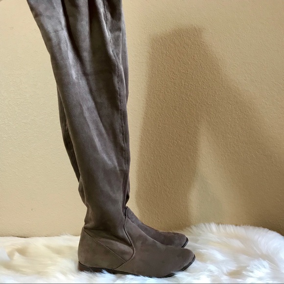Report Sanjay Flat Over Knee Boots in Taupe - Picture 1 of 6
